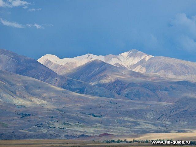 Цветные горы Кызыл-Чина (Марсианские горы)