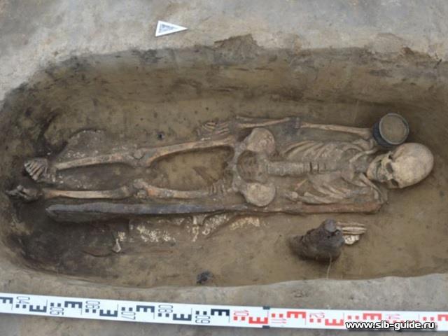 Археологи обнаружили в Алтайском крае самый древний в регионе  могильник