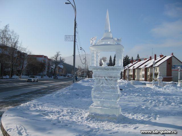 "Белокуриха - 2012":  Ледяная скульптура