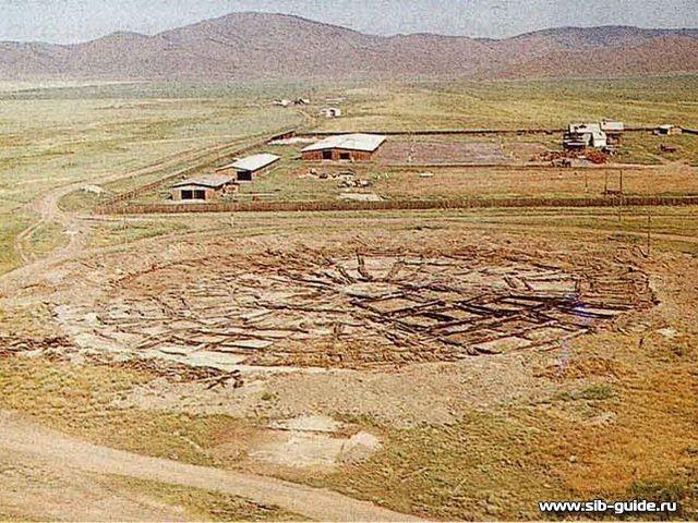 Раскопки кургана "Аржан-1" (Тыва)