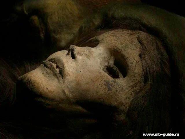 Таримская мумия: "Лоуланьская красавица"
