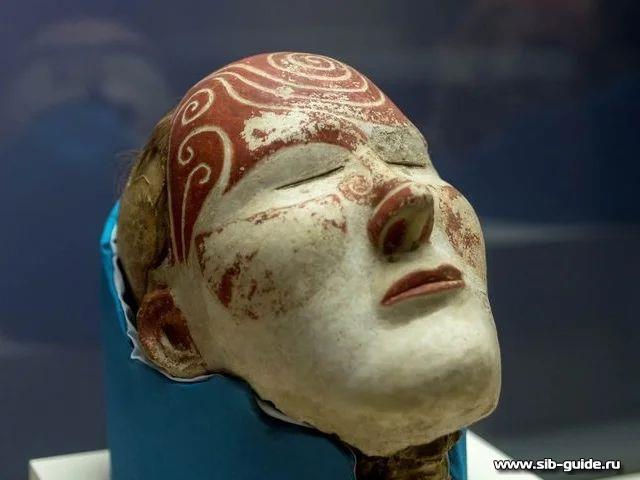 Таштыкская погребальная маска
