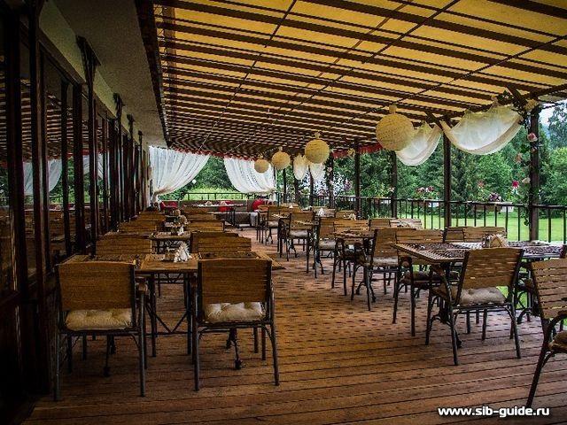 Парк-Отель "Ая", терасса в ресторане Югославский
