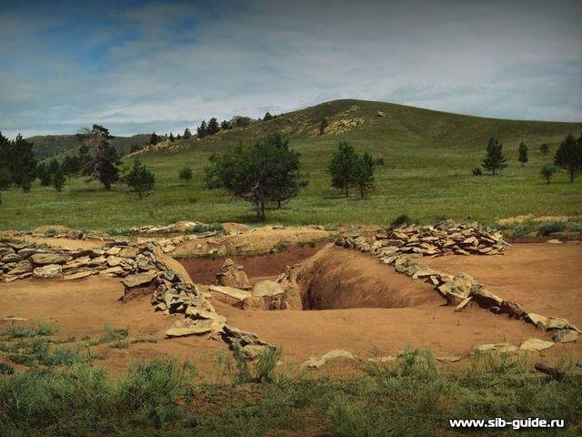 Раскопки хуннского кургана (Падь Оргойтон)