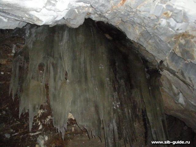 Ороктойская  (Айгаринская) ледяная пещера