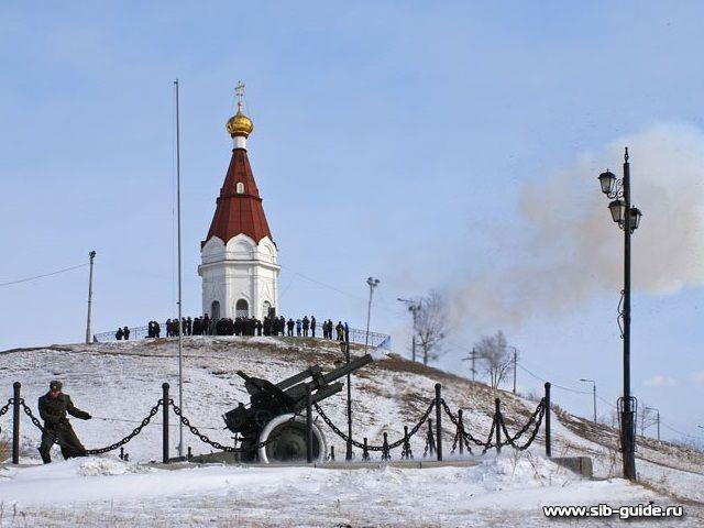 Гаубица на Караульной горе (Красноярск)